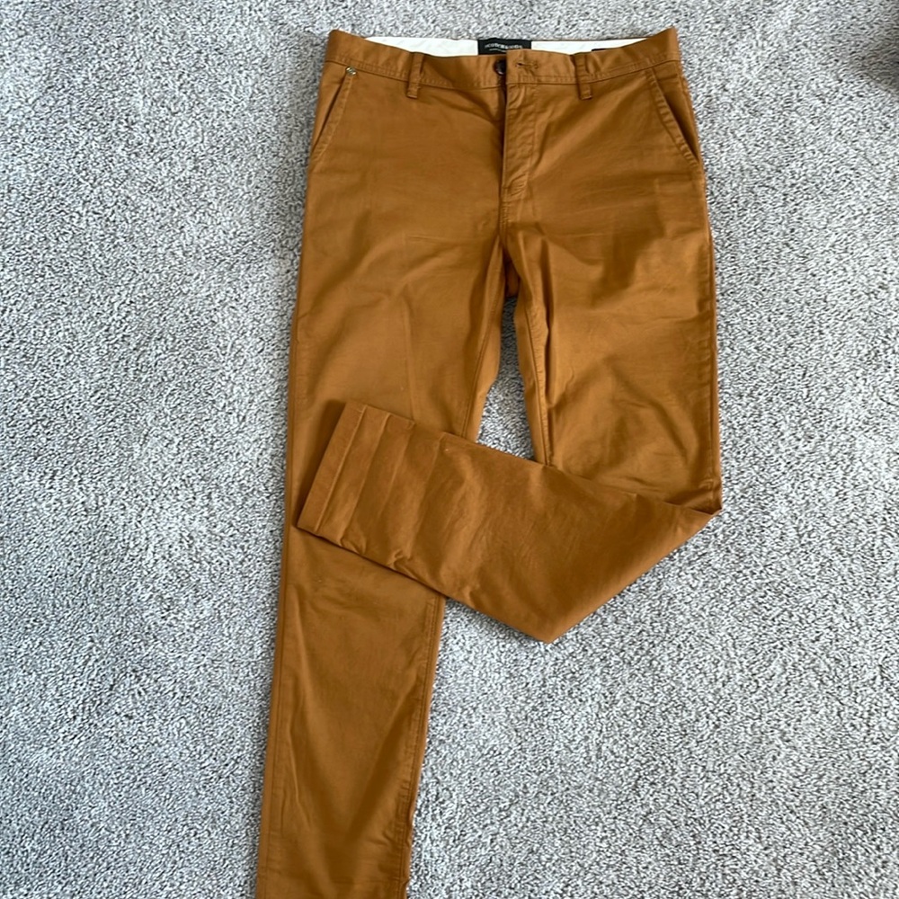 Brand new stretchy scotch and soda rust color chinos